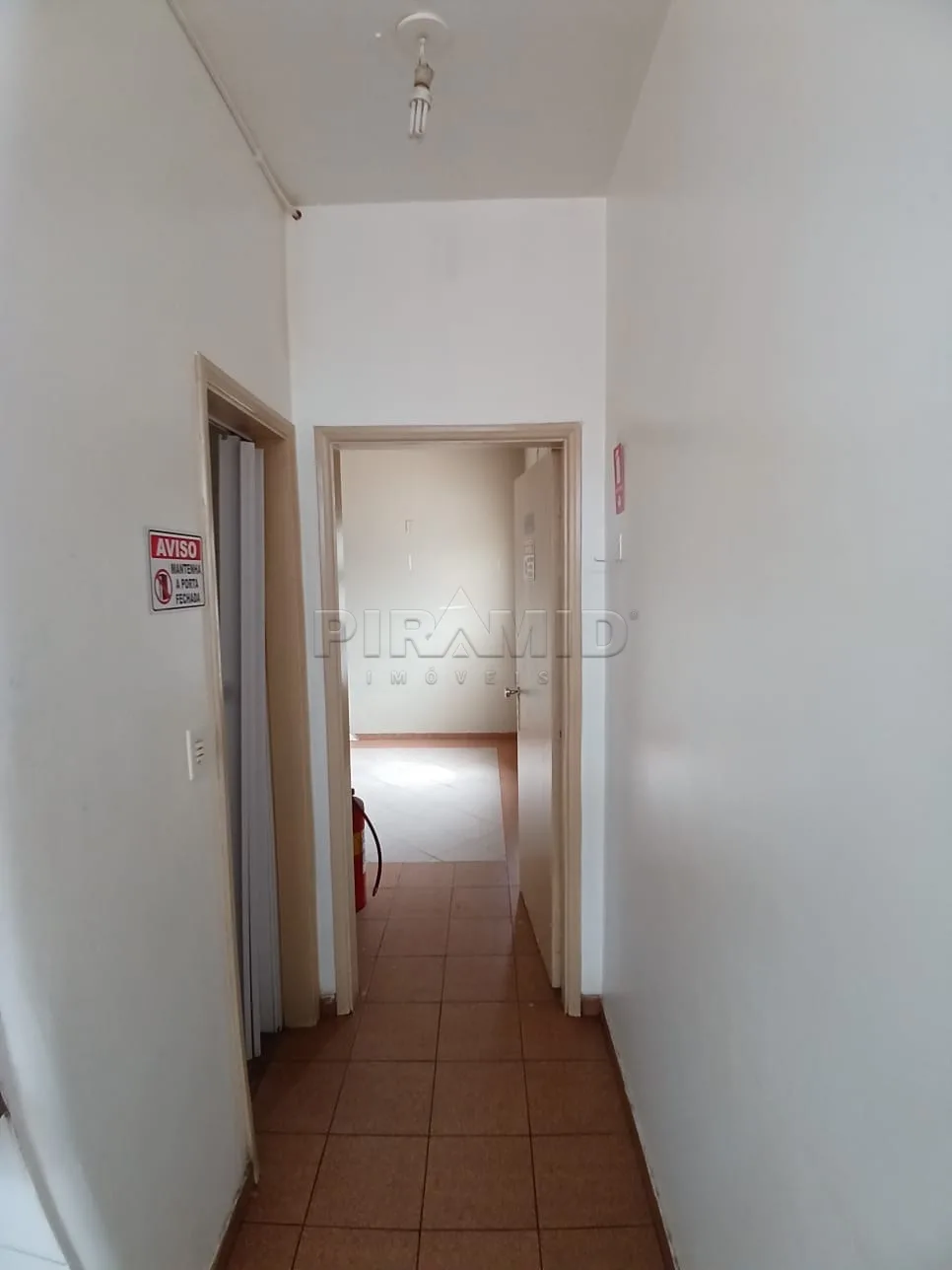 Alugar Comercial / Ponto Comercial em Ribeir&atilde;o Preto R$ 3.200,00 - Foto 3