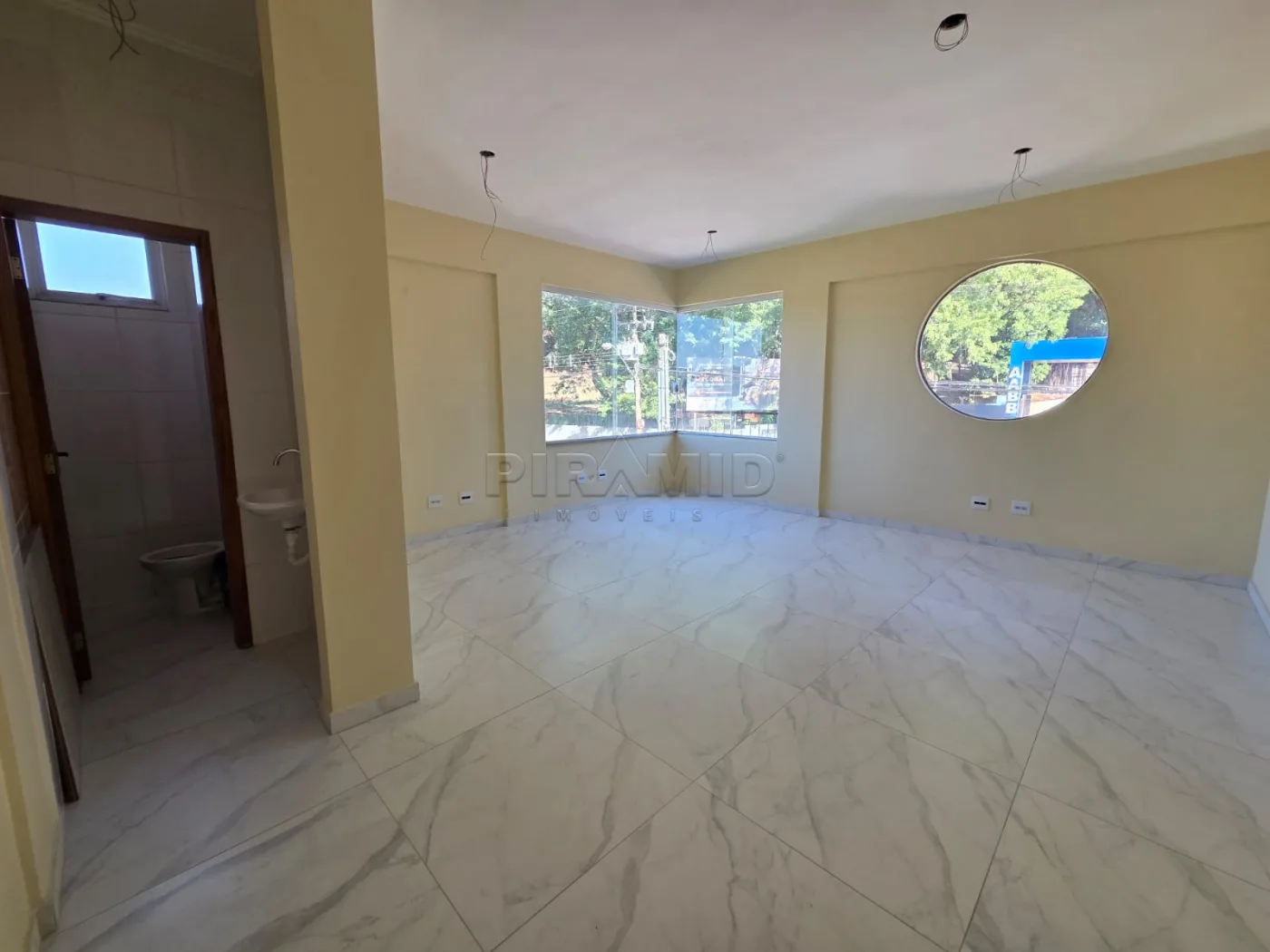 Comprar Comercial / Sala em Ribeir&atilde;o Preto R$ 190.000,00 - Foto 2