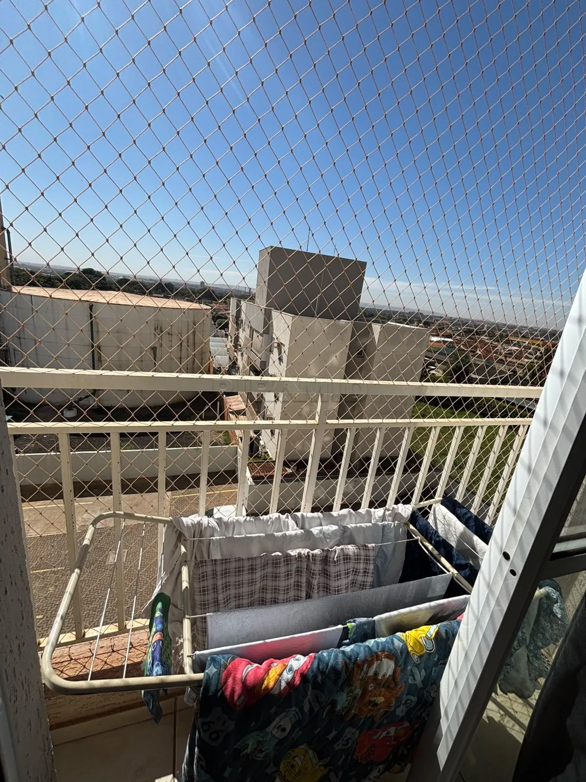 Alugar Apartamento / Padr&atilde;o em Ribeir&atilde;o Preto R$ 1.300,00 - Foto 1