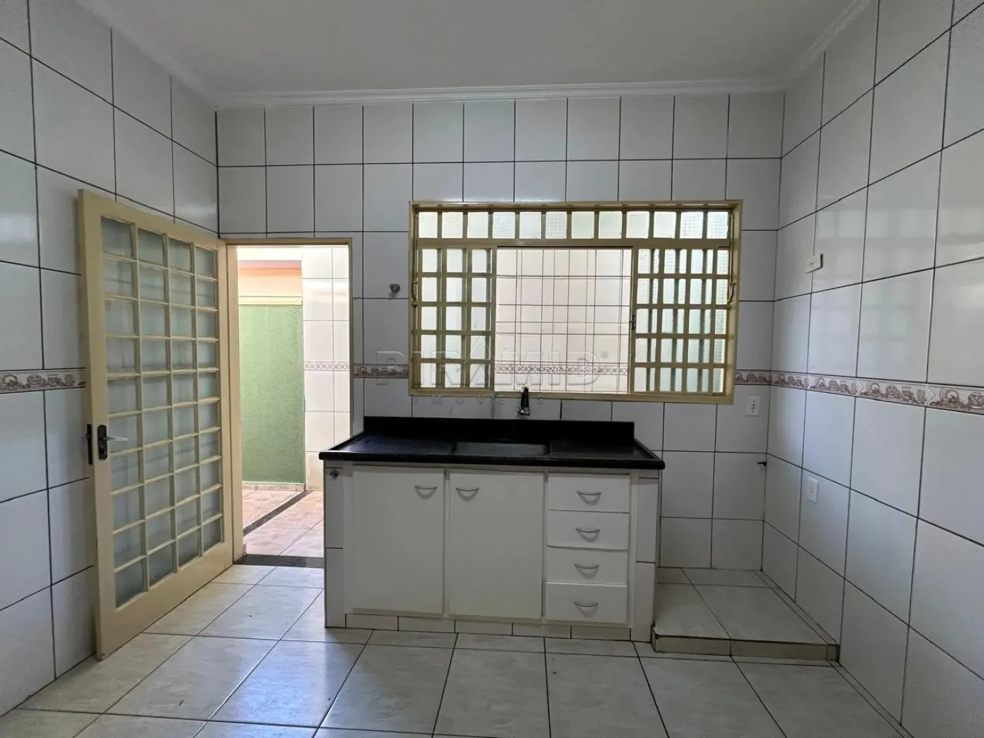 Alugar Casa / Padr&atilde;o em Ribeir&atilde;o Preto R$ 2.400,00 - Foto 8