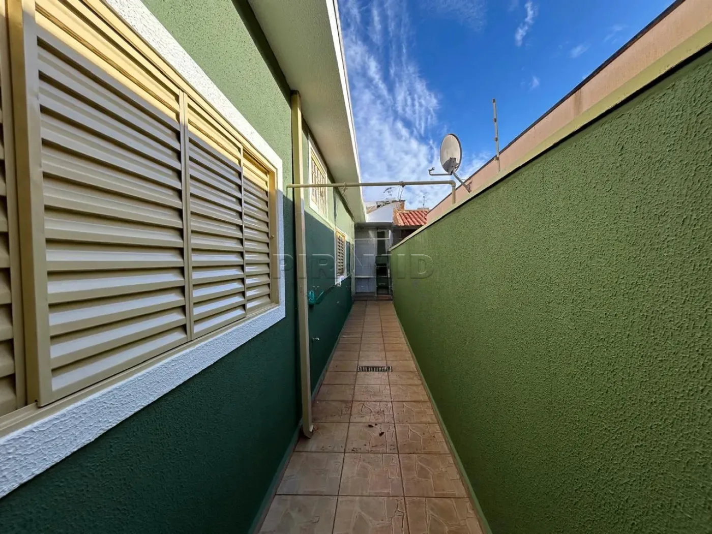 Alugar Casa / Padr&atilde;o em Ribeir&atilde;o Preto R$ 2.400,00 - Foto 9