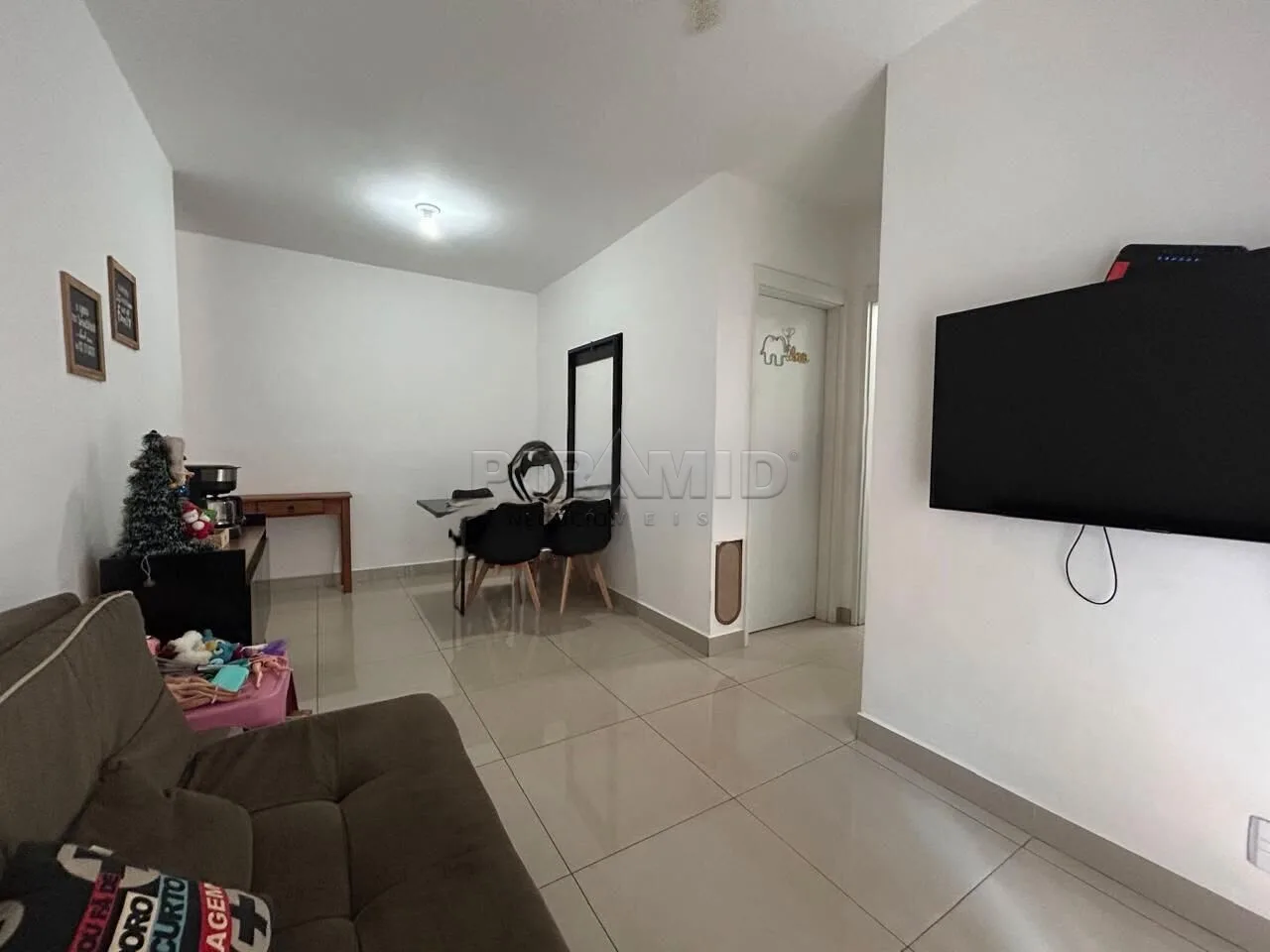 Comprar Apartamento / Padr&atilde;o em Ribeir&atilde;o Preto R$ 320.000,00 - Foto 2