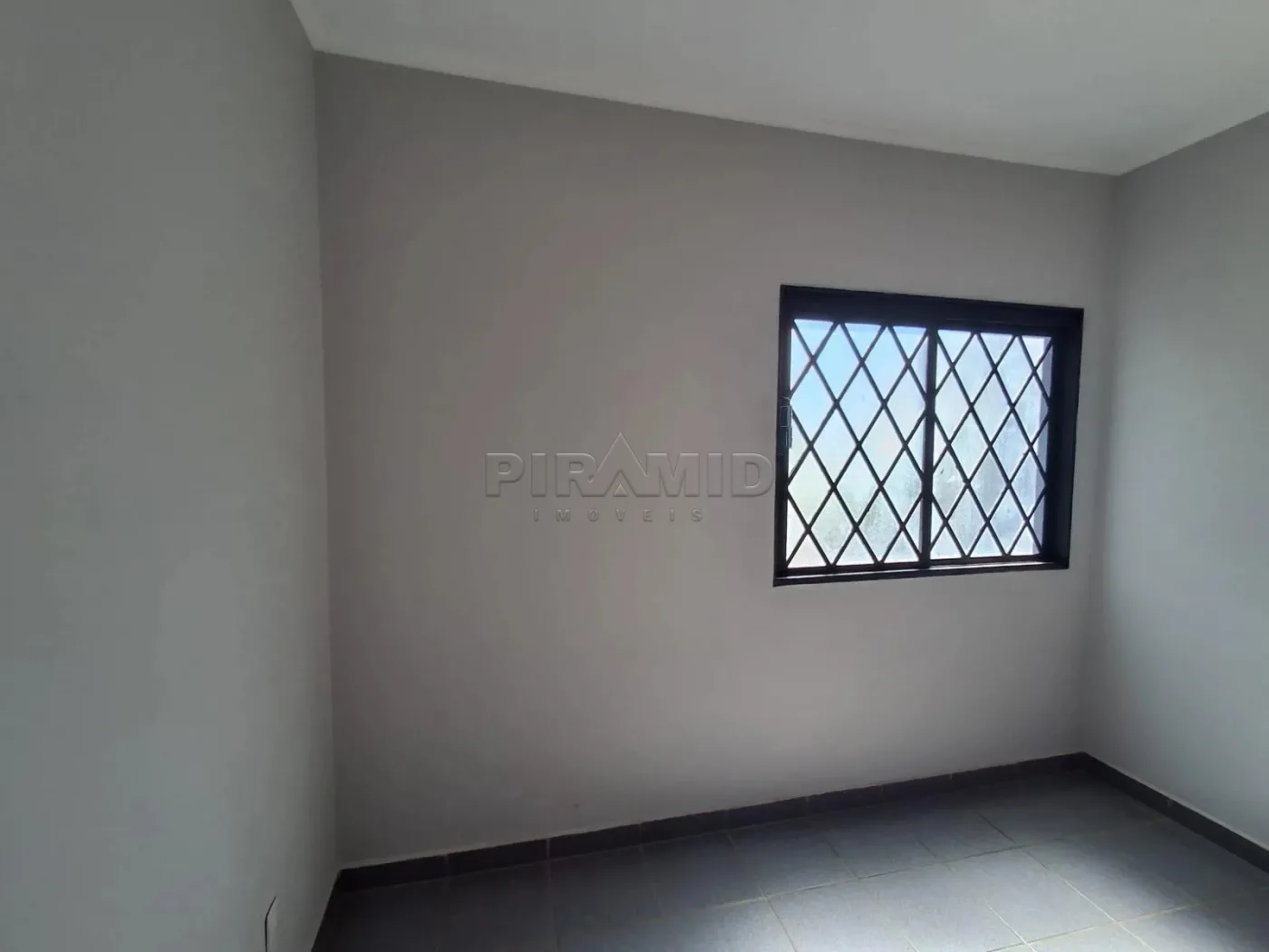 Alugar Apartamento / Padr&atilde;o em Ribeir&atilde;o Preto R$ 1.300,00 - Foto 12