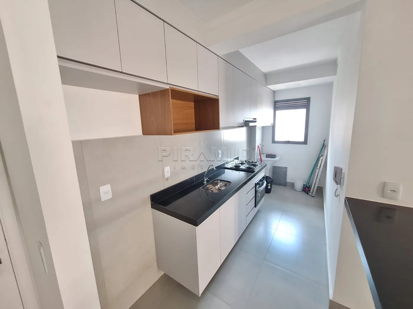 Alugar Apartamento / Padr&atilde;o em Ribeir&atilde;o Preto R$ 3.700,00 - Foto 13
