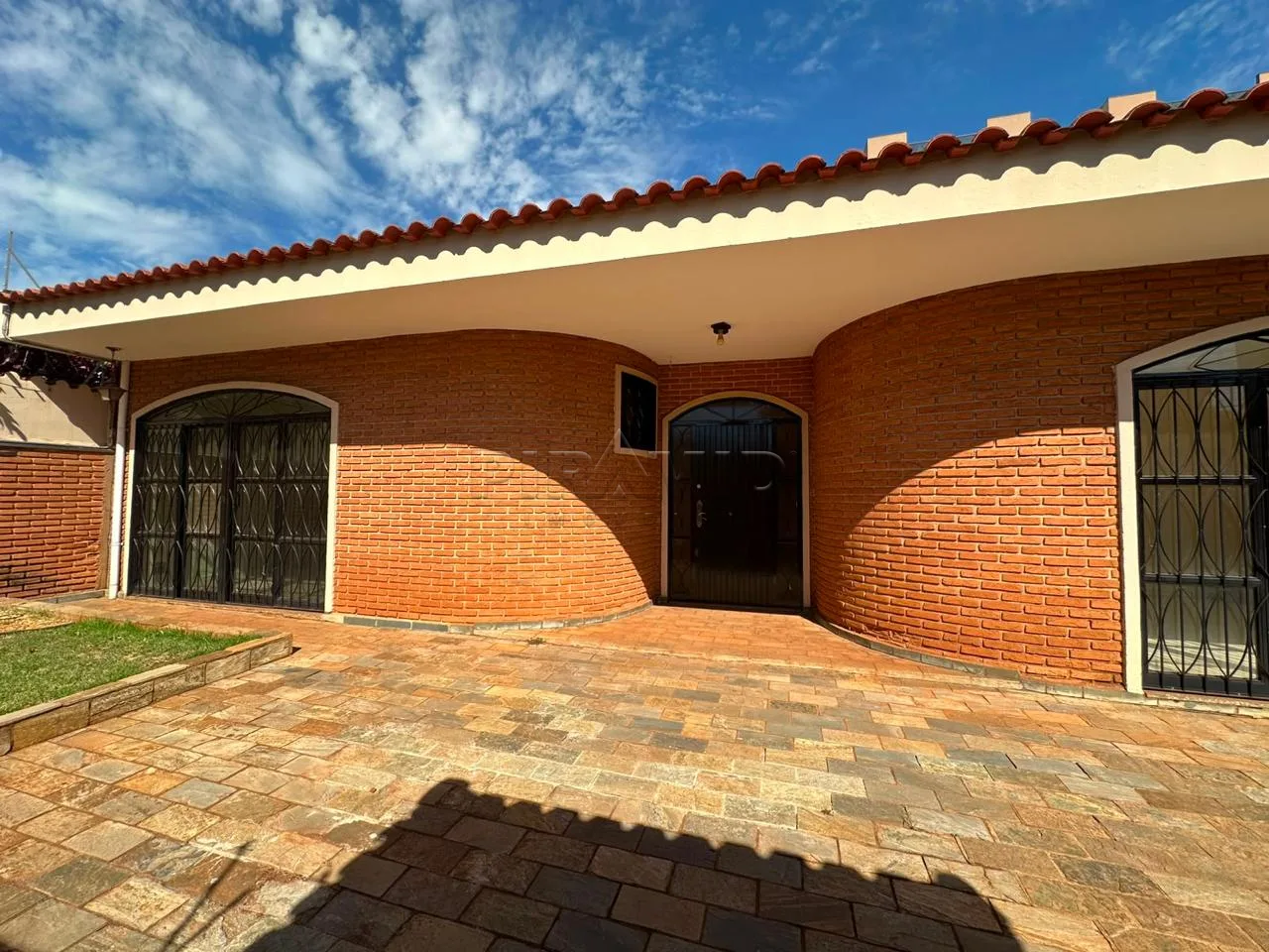 Comprar Casa / Padr&atilde;o em Ribeir&atilde;o Preto R$ 1.260.000,00 - Foto 1
