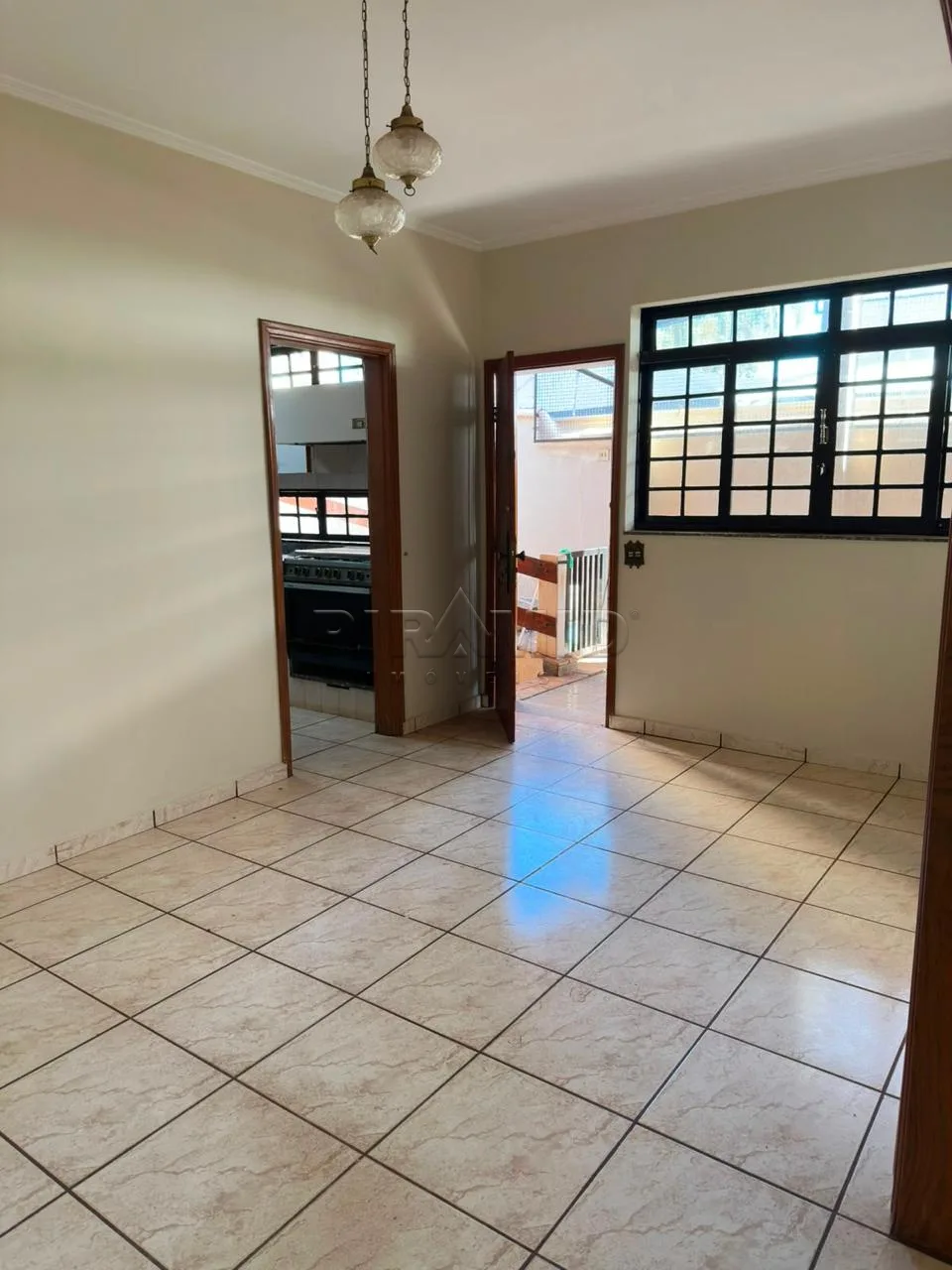 Comprar Casa / Padr&atilde;o em Ribeir&atilde;o Preto R$ 1.260.000,00 - Foto 4