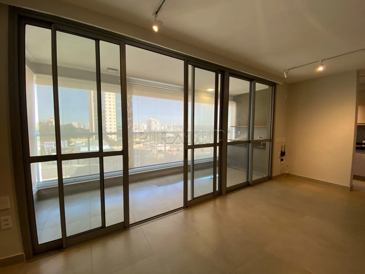 Alugar Apartamento / Padr&atilde;o em Ribeir&atilde;o Preto R$ 2.700,00 - Foto 5
