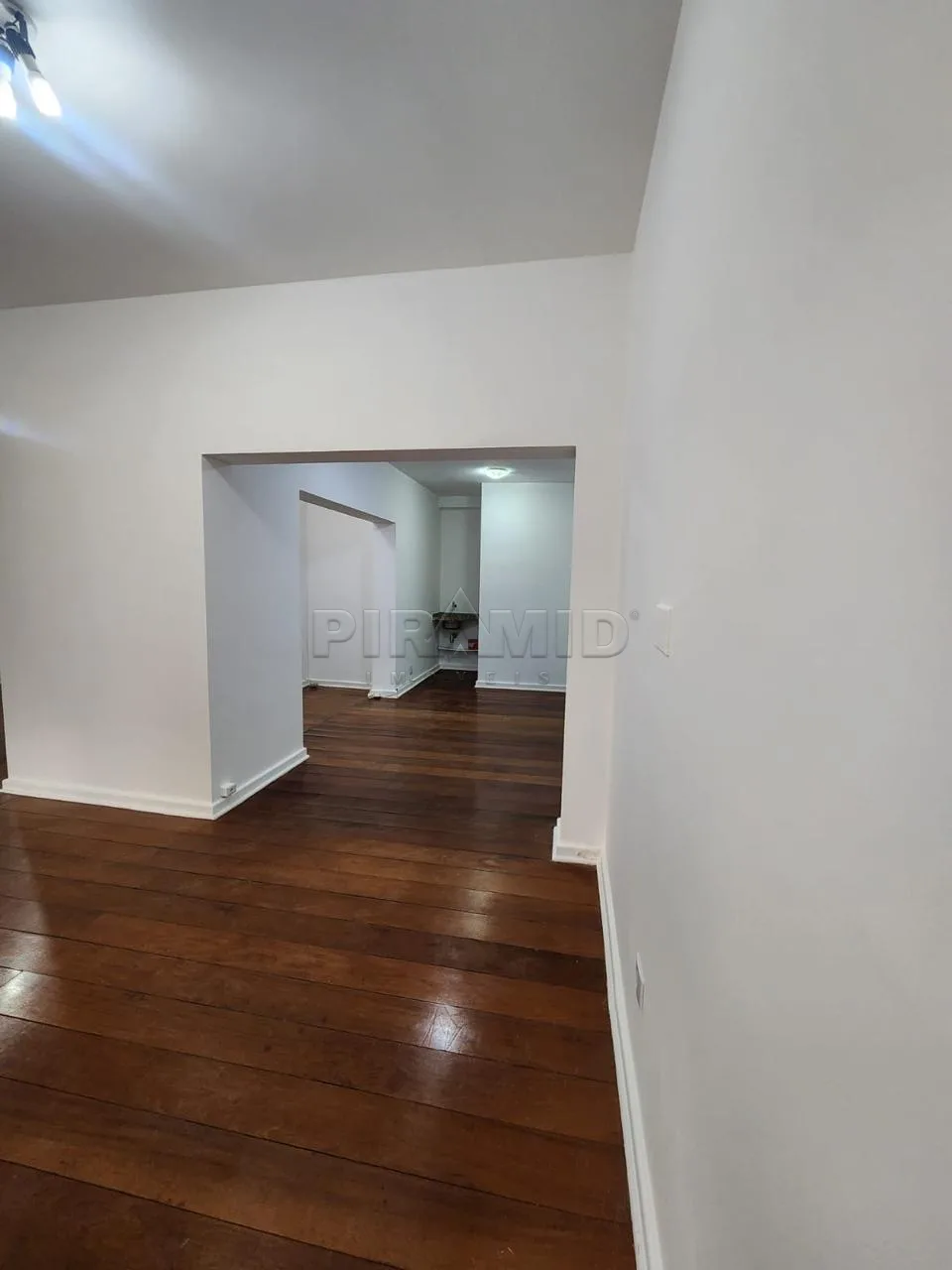 Alugar Comercial / Ponto Comercial em Ribeir&atilde;o Preto R$ 4.500,00 - Foto 11