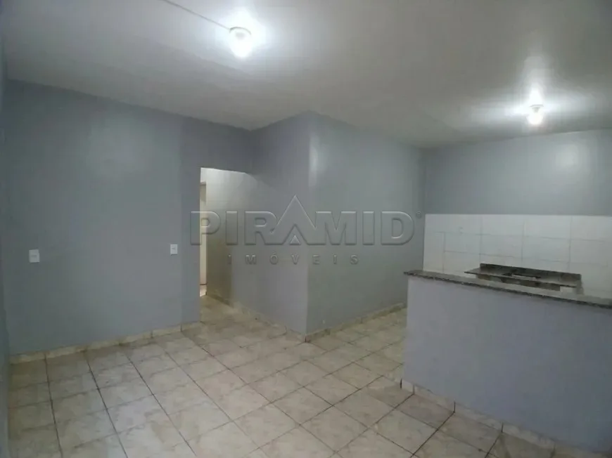 Comprar Casa / Padr&atilde;o em Ribeir&atilde;o Preto R$ 335.000,00 - Foto 2