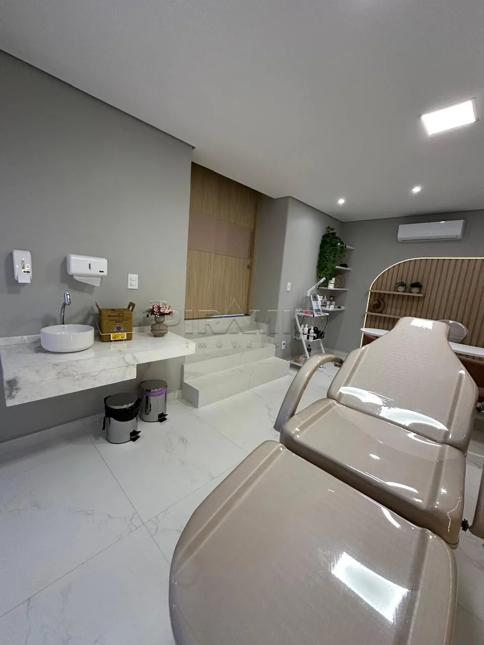 Alugar Comercial / Sal&atilde;o em Ribeir&atilde;o Preto R$ 6.900,00 - Foto 8