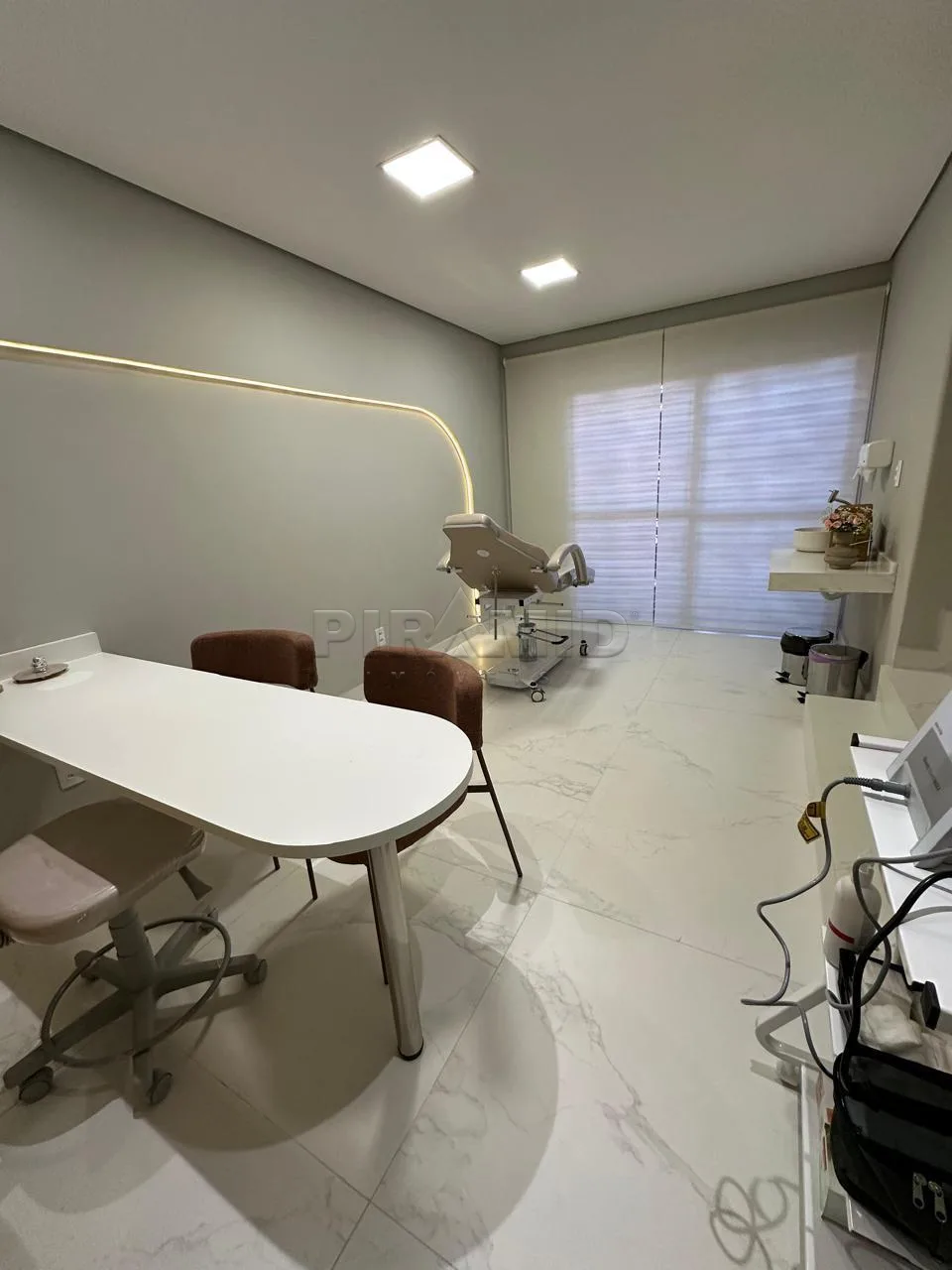 Alugar Comercial / Sal&atilde;o em Ribeir&atilde;o Preto R$ 6.900,00 - Foto 9