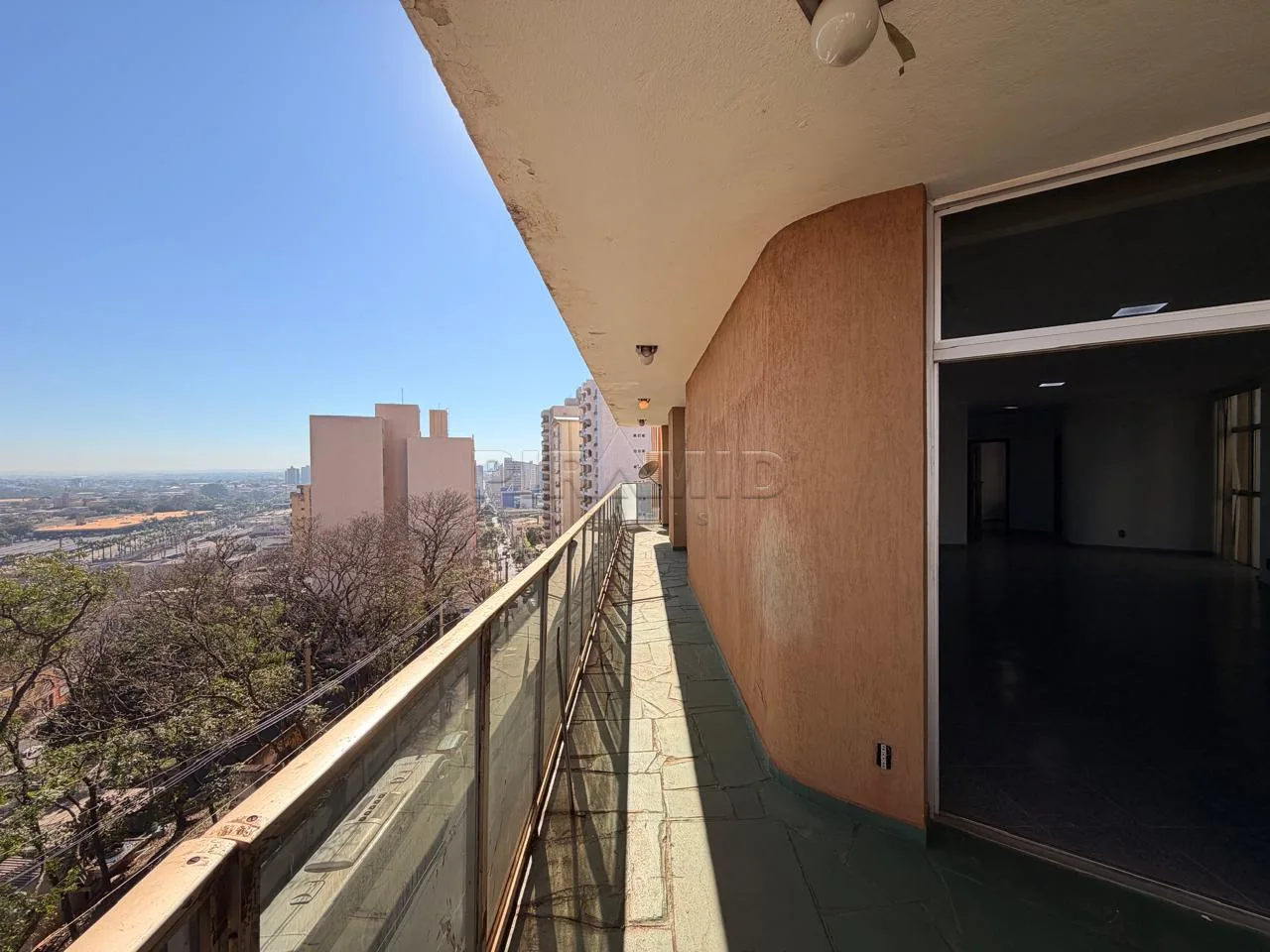 Alugar Apartamento / Padr&atilde;o em Ribeir&atilde;o Preto R$ 4.000,00 - Foto 6