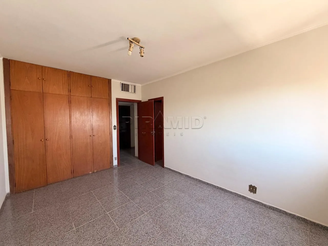 Alugar Apartamento / Padr&atilde;o em Ribeir&atilde;o Preto R$ 4.000,00 - Foto 42