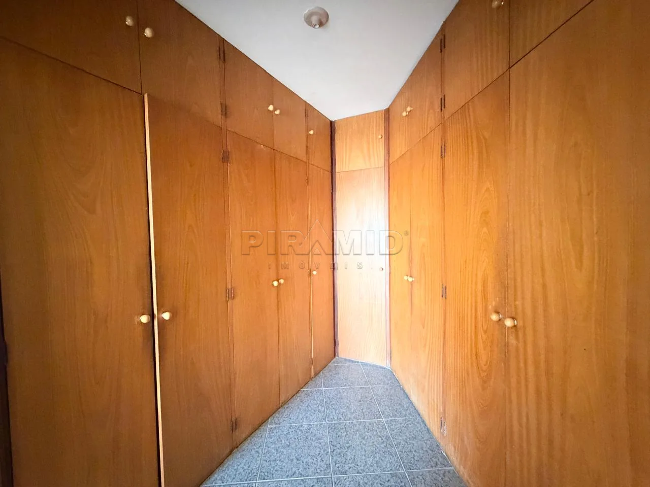 Alugar Apartamento / Padr&atilde;o em Ribeir&atilde;o Preto R$ 4.000,00 - Foto 52