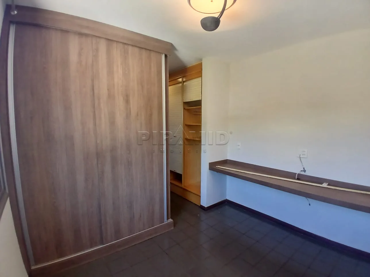 Alugar Apartamento / Padr&atilde;o em Ribeir&atilde;o Preto R$ 1.000,00 - Foto 7