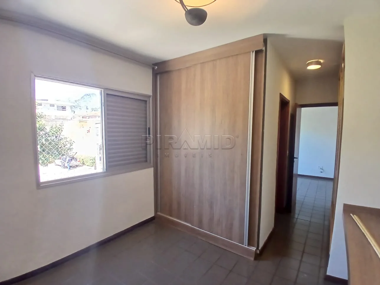 Alugar Apartamento / Padr&atilde;o em Ribeir&atilde;o Preto R$ 1.000,00 - Foto 8