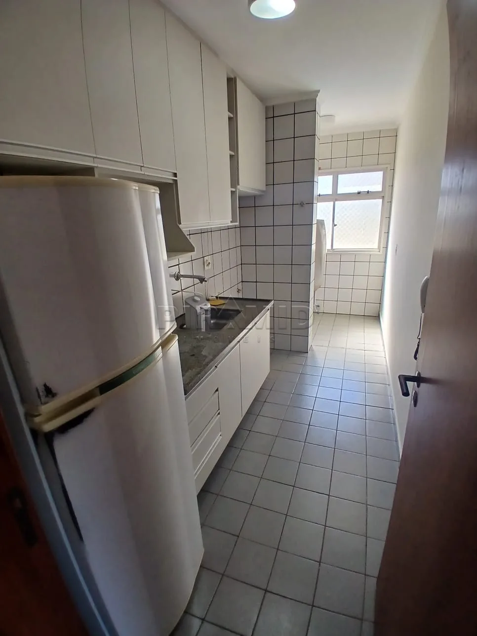Alugar Apartamento / Padr&atilde;o em Ribeir&atilde;o Preto R$ 1.000,00 - Foto 10