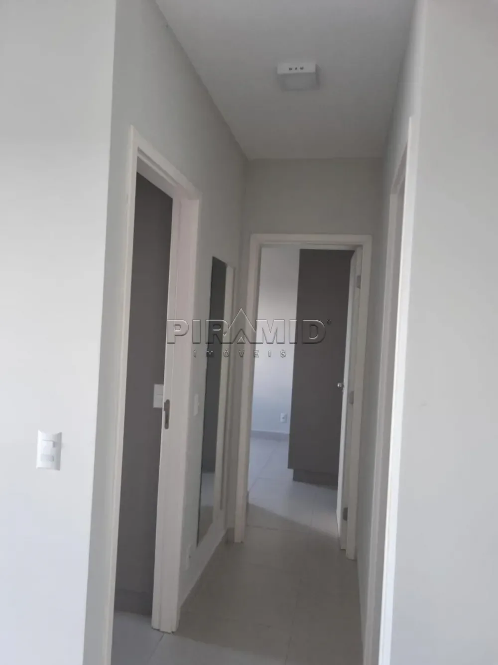 Alugar Apartamento / Padr&atilde;o em Ribeir&atilde;o Preto R$ 2.500,00 - Foto 3