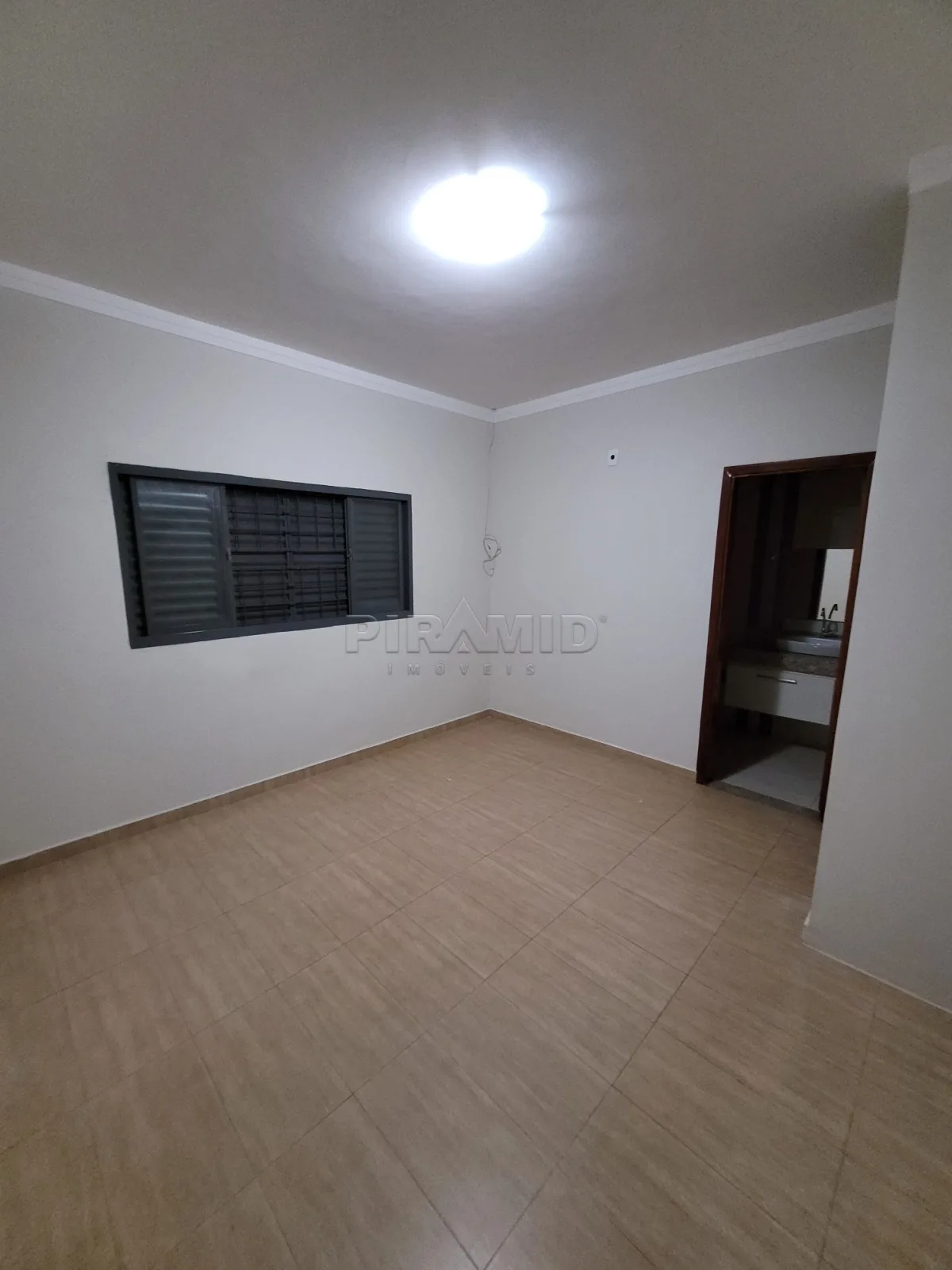 Alugar Casa / Padr&atilde;o em Ribeir&atilde;o Preto R$ 2.700,00 - Foto 6