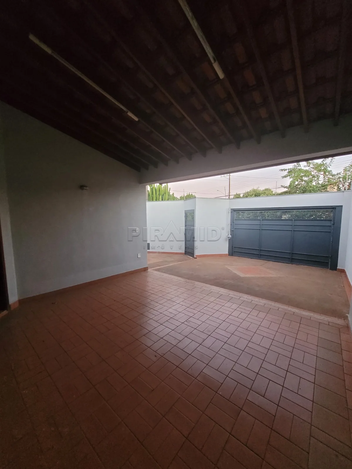 Alugar Casa / Padr&atilde;o em Ribeir&atilde;o Preto R$ 2.700,00 - Foto 20