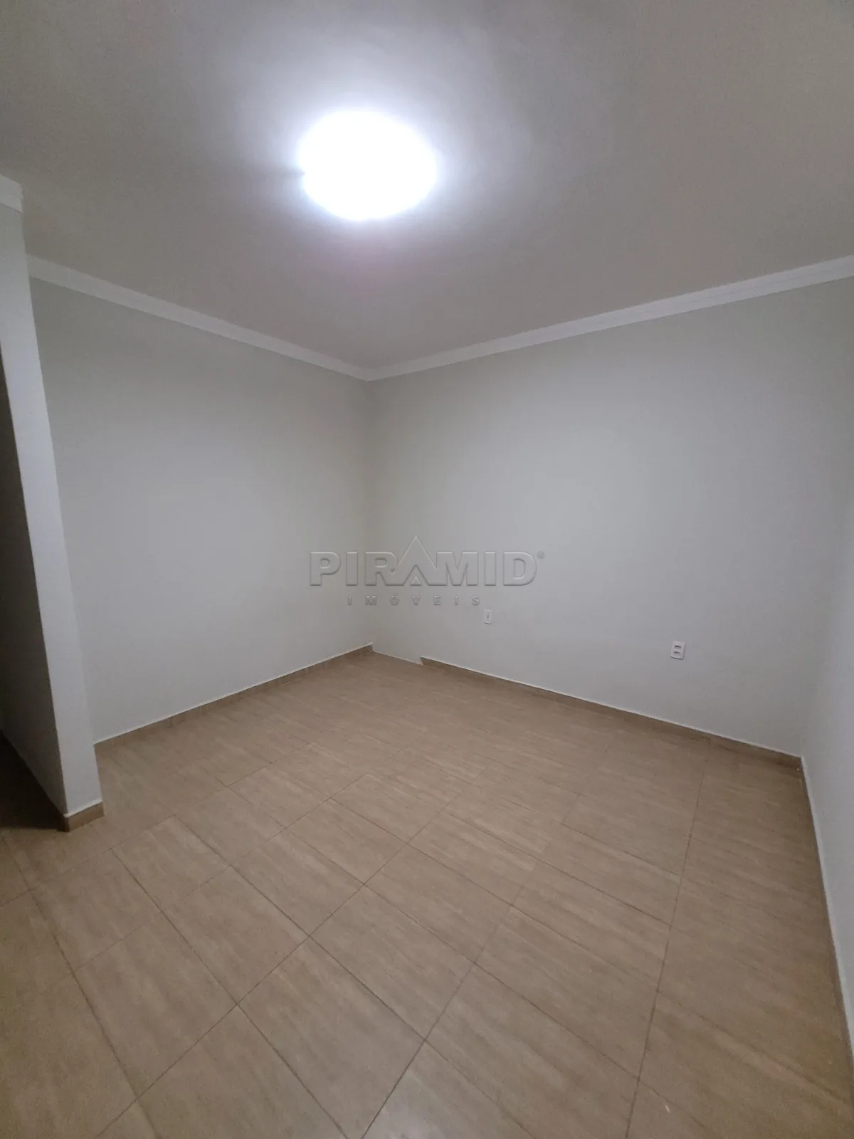 Alugar Casa / Padr&atilde;o em Ribeir&atilde;o Preto R$ 2.700,00 - Foto 21