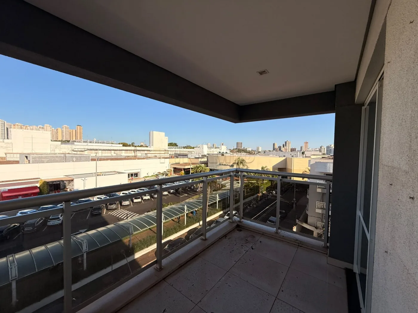 Alugar Apartamento / Padr&atilde;o em Ribeir&atilde;o Preto R$ 2.200,00 - Foto 5