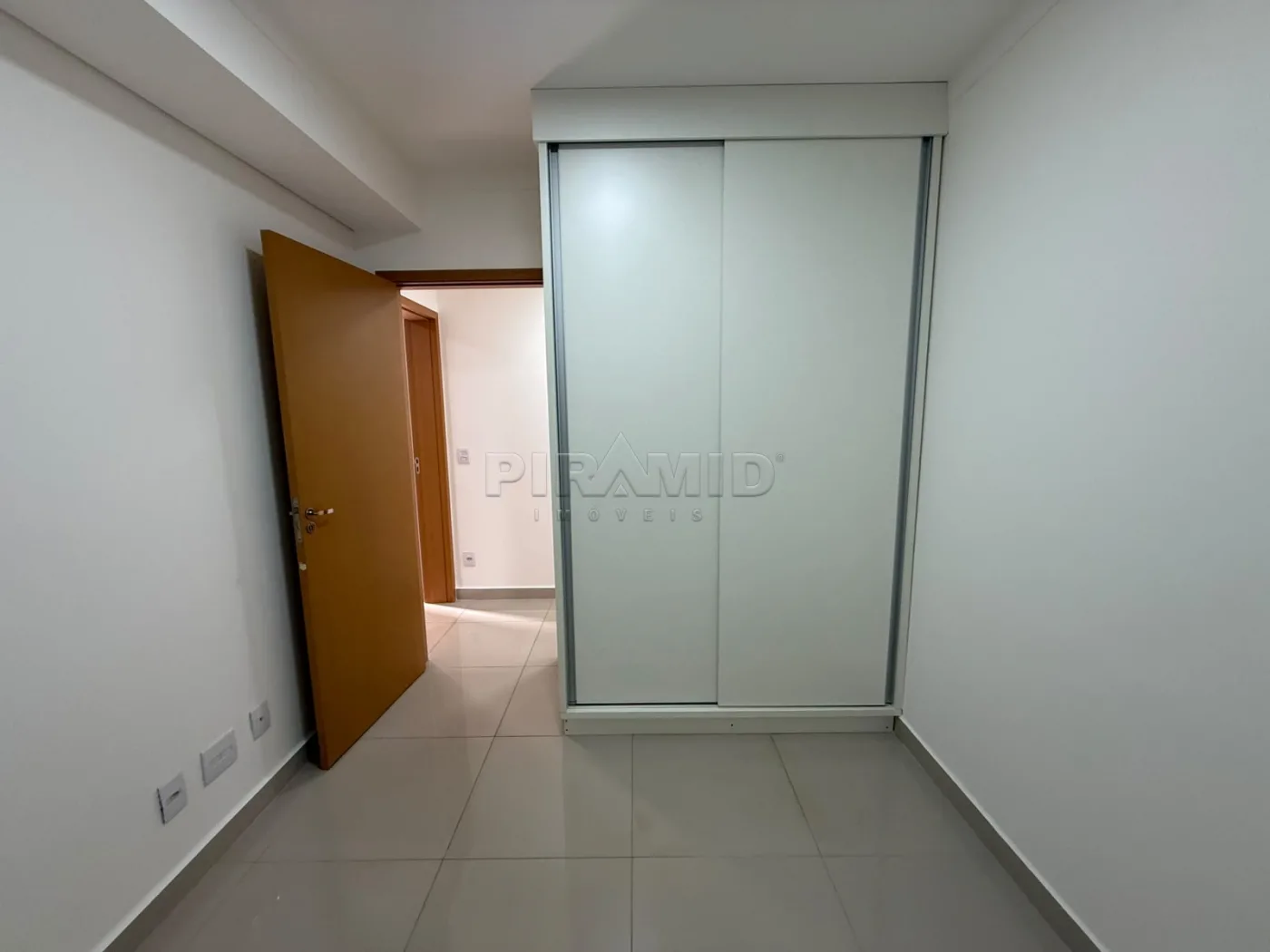 Alugar Apartamento / Padr&atilde;o em Ribeir&atilde;o Preto R$ 2.700,00 - Foto 13