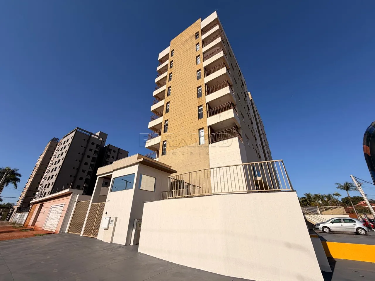 Alugar Apartamento / Padr&atilde;o em Ribeir&atilde;o Preto R$ 2.200,00 - Foto 15
