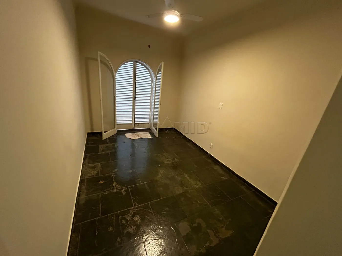 Alugar Comercial / Casa em Ribeir&atilde;o Preto R$ 8.000,00 - Foto 7