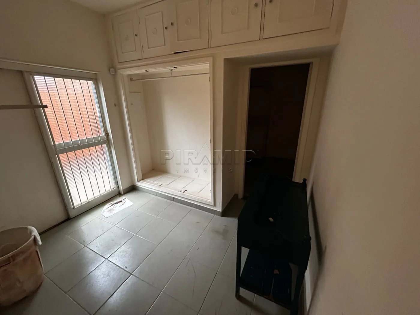 Alugar Comercial / Casa em Ribeir&atilde;o Preto R$ 8.000,00 - Foto 8