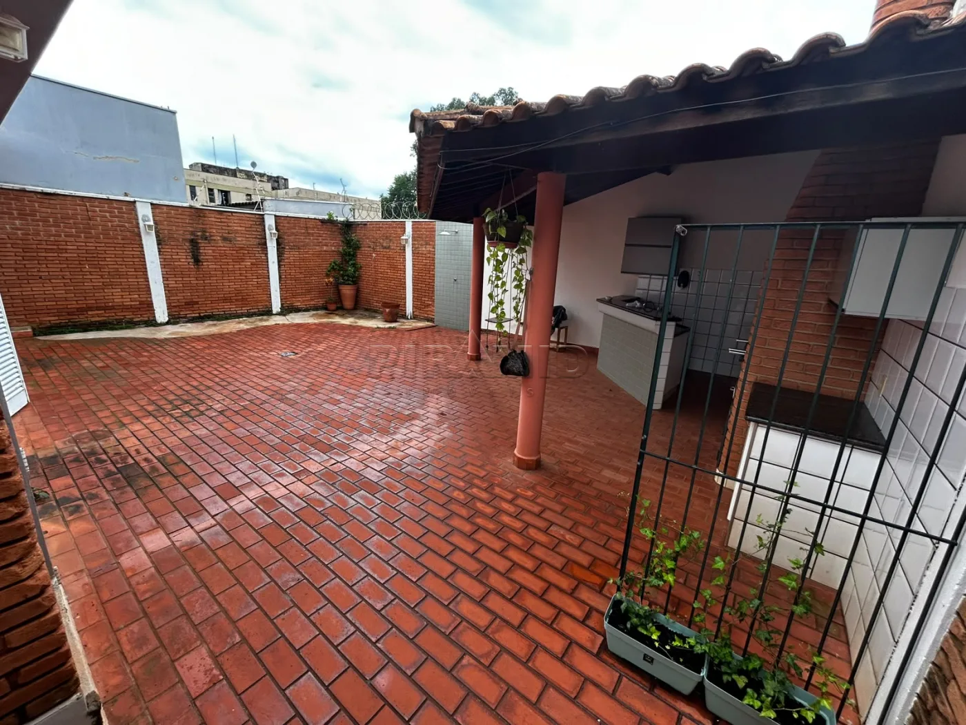 Alugar Comercial / Casa em Ribeir&atilde;o Preto R$ 8.000,00 - Foto 11