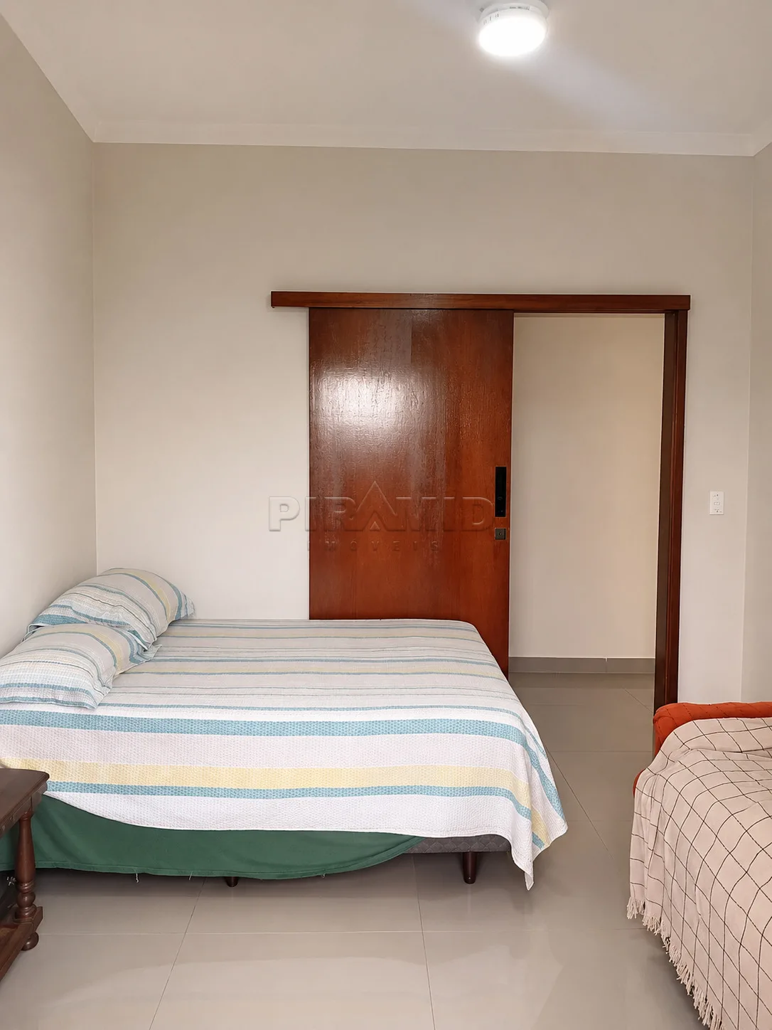 Comprar Casa / Padr&atilde;o em Ribeir&atilde;o Preto R$ 920.000,00 - Foto 16