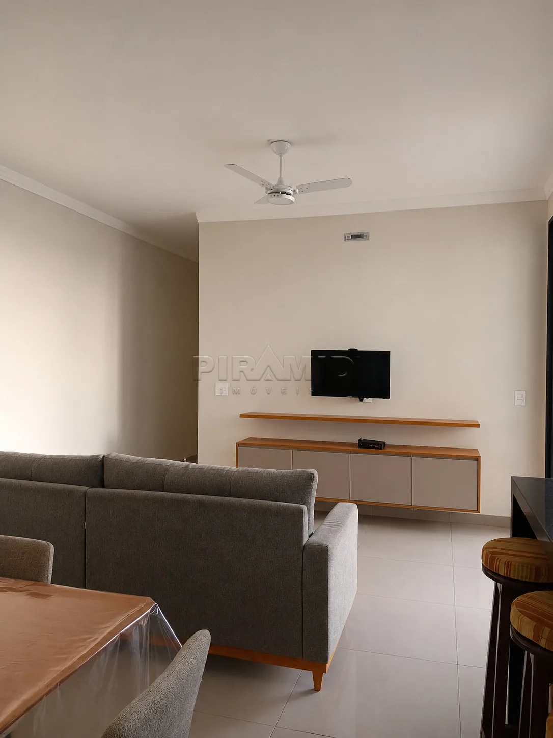 Comprar Casa / Padr&atilde;o em Ribeir&atilde;o Preto R$ 920.000,00 - Foto 3