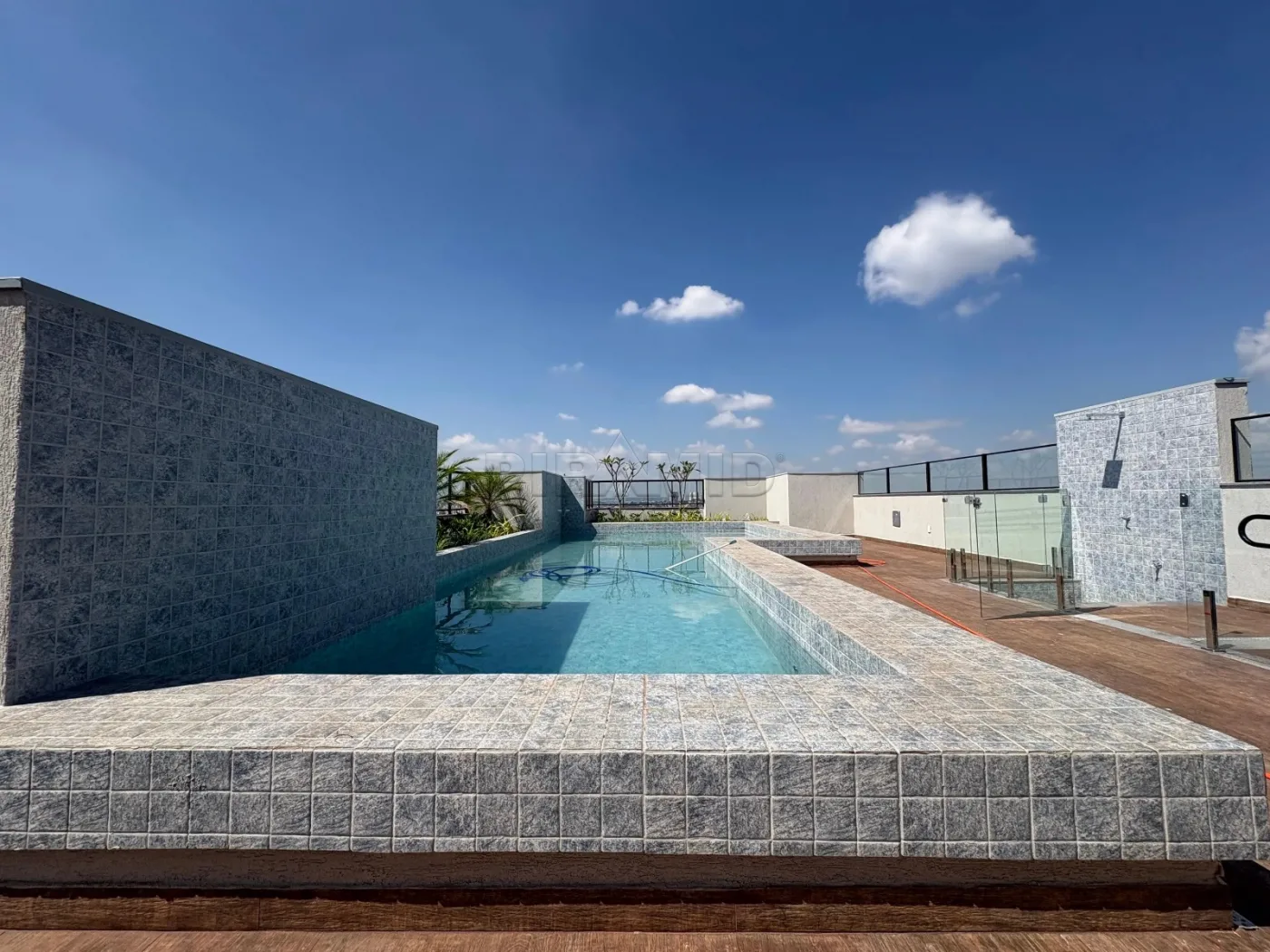 Alugar Apartamento / Padr&atilde;o em Ribeir&atilde;o Preto R$ 2.100,00 - Foto 15