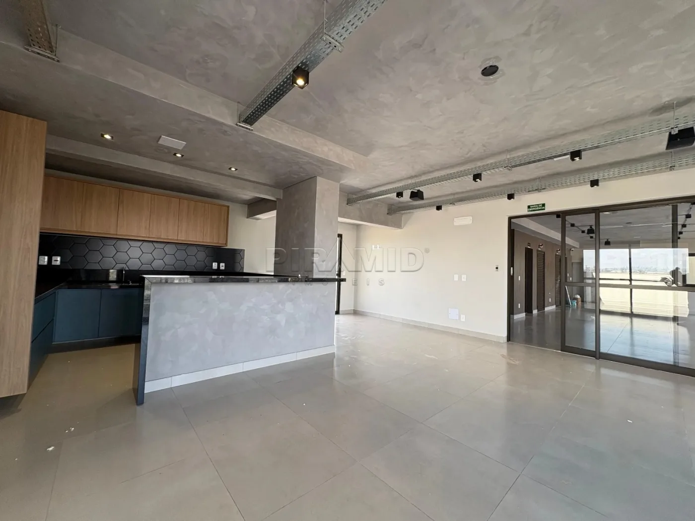 Alugar Apartamento / Padr&atilde;o em Ribeir&atilde;o Preto R$ 2.100,00 - Foto 18