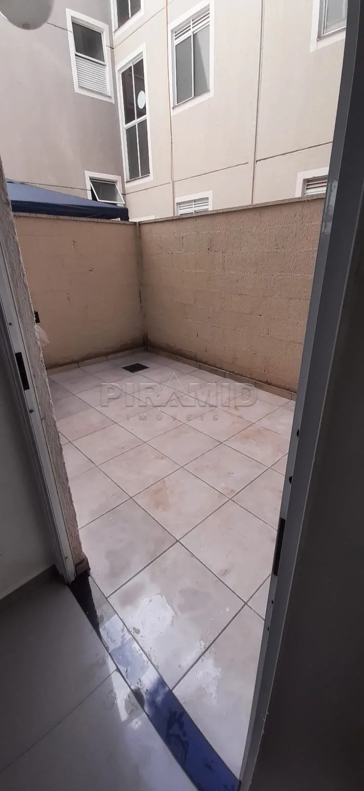 Comprar Apartamento / Padr&atilde;o em Ribeir&atilde;o Preto R$ 220.000,00 - Foto 6