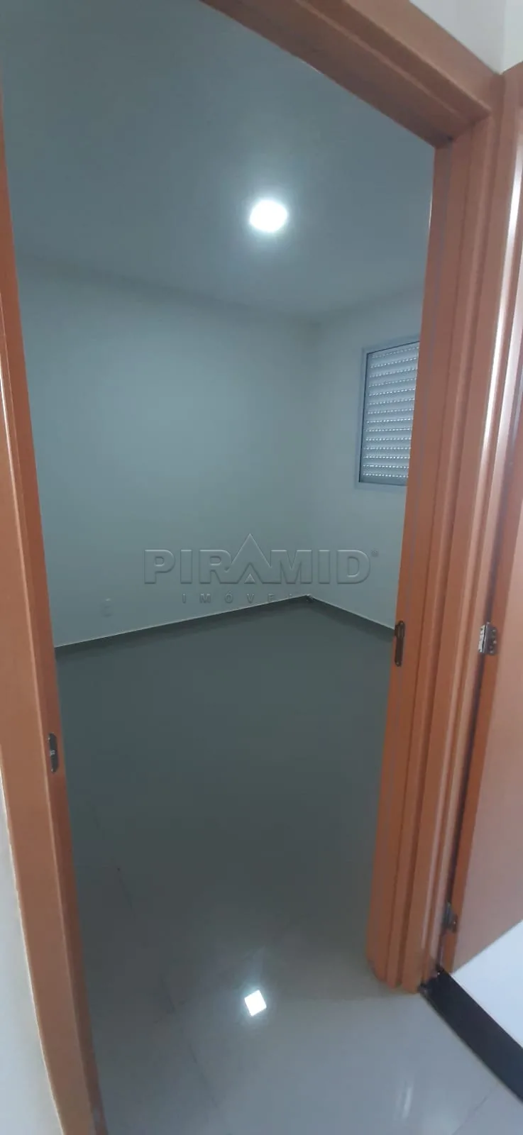 Comprar Apartamento / Padr&atilde;o em Ribeir&atilde;o Preto R$ 220.000,00 - Foto 12