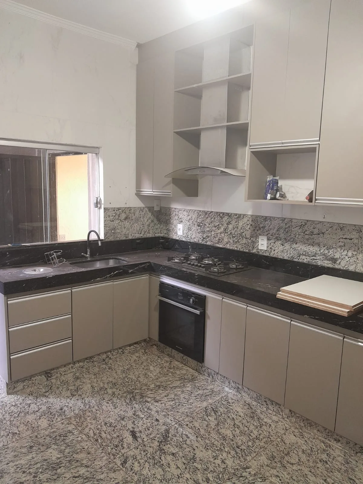 Comprar Casa / Padr&atilde;o em Ribeir&atilde;o Preto R$ 250.000,00 - Foto 4