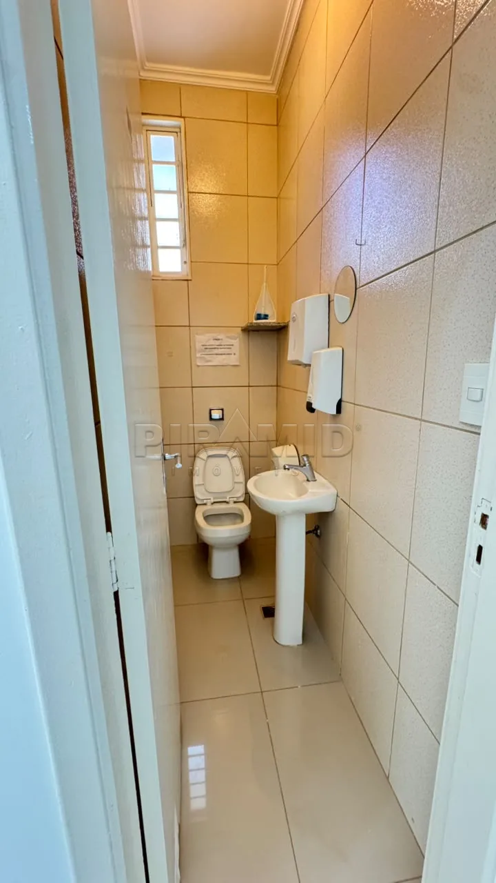 Alugar Comercial / Casa em Ribeir&atilde;o Preto R$ 5.000,00 - Foto 12
