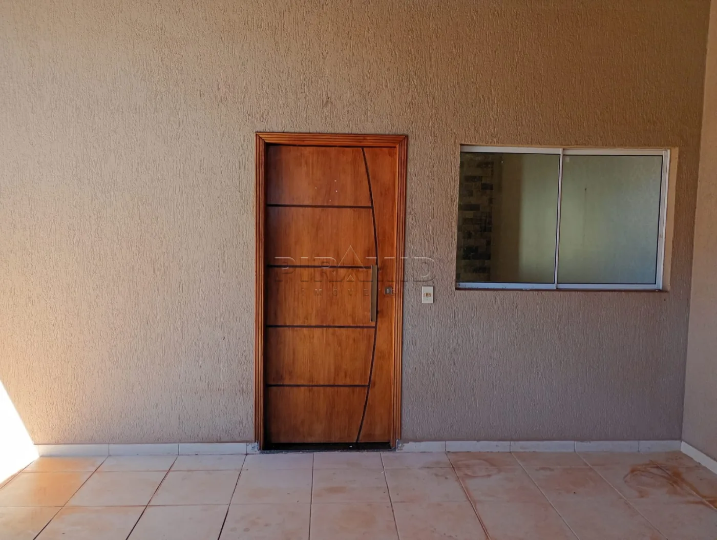 Comprar Casa / Padr&atilde;o em Ribeir&atilde;o Preto R$ 350.000,00 - Foto 3