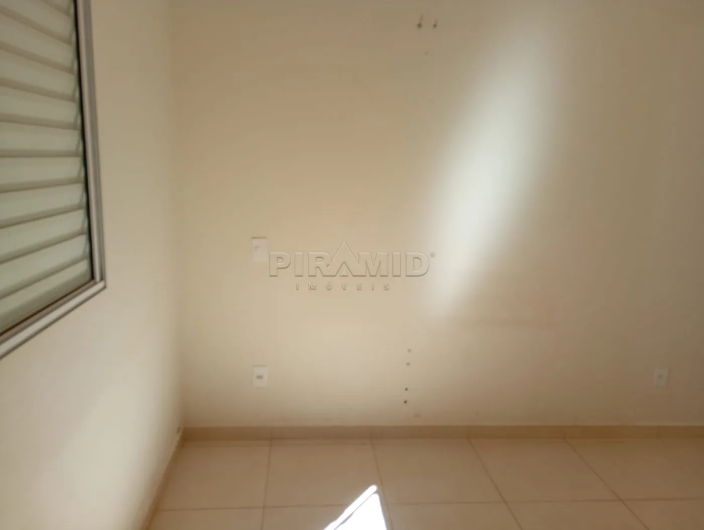 Comprar Casa / Padr&atilde;o em Ribeir&atilde;o Preto R$ 350.000,00 - Foto 16