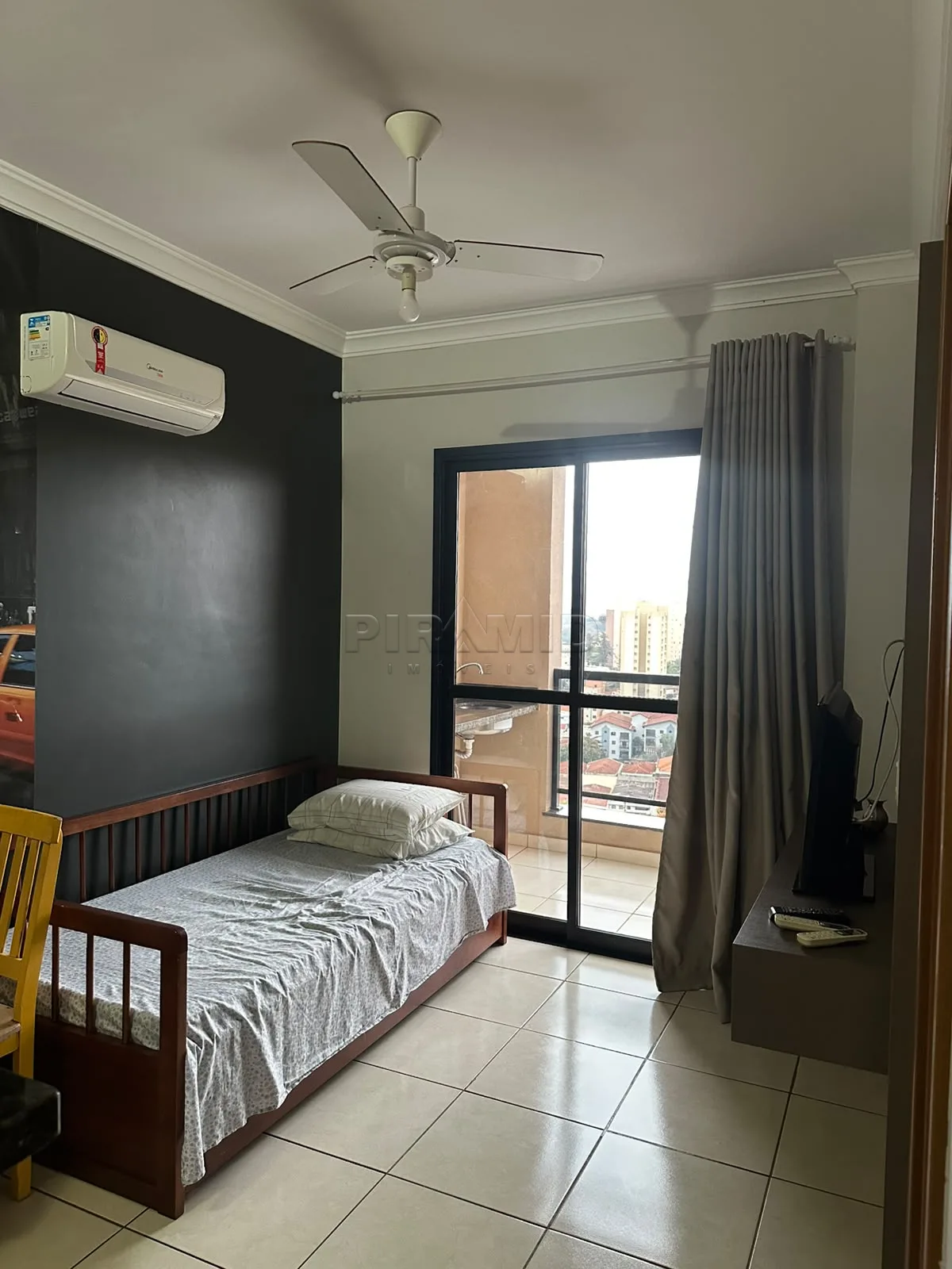Alugar Apartamento / Padr&atilde;o em Ribeir&atilde;o Preto R$ 1.900,00 - Foto 2