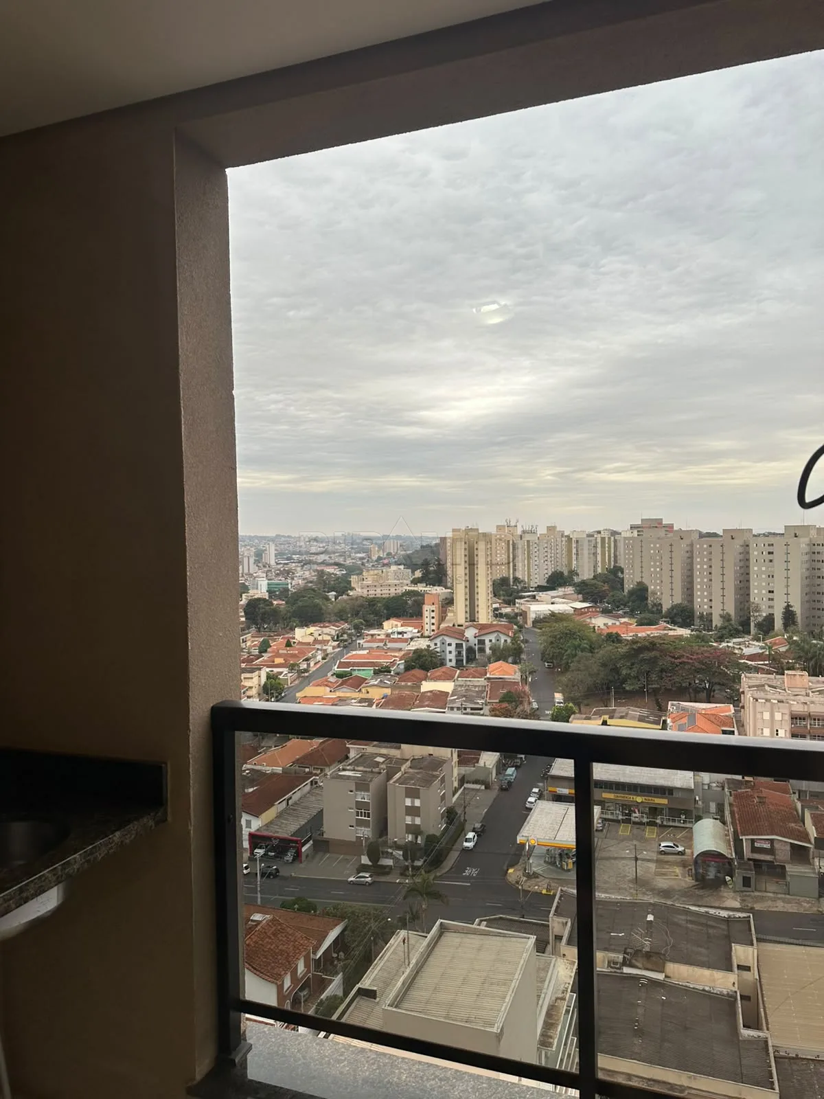 Alugar Apartamento / Padr&atilde;o em Ribeir&atilde;o Preto R$ 1.900,00 - Foto 6