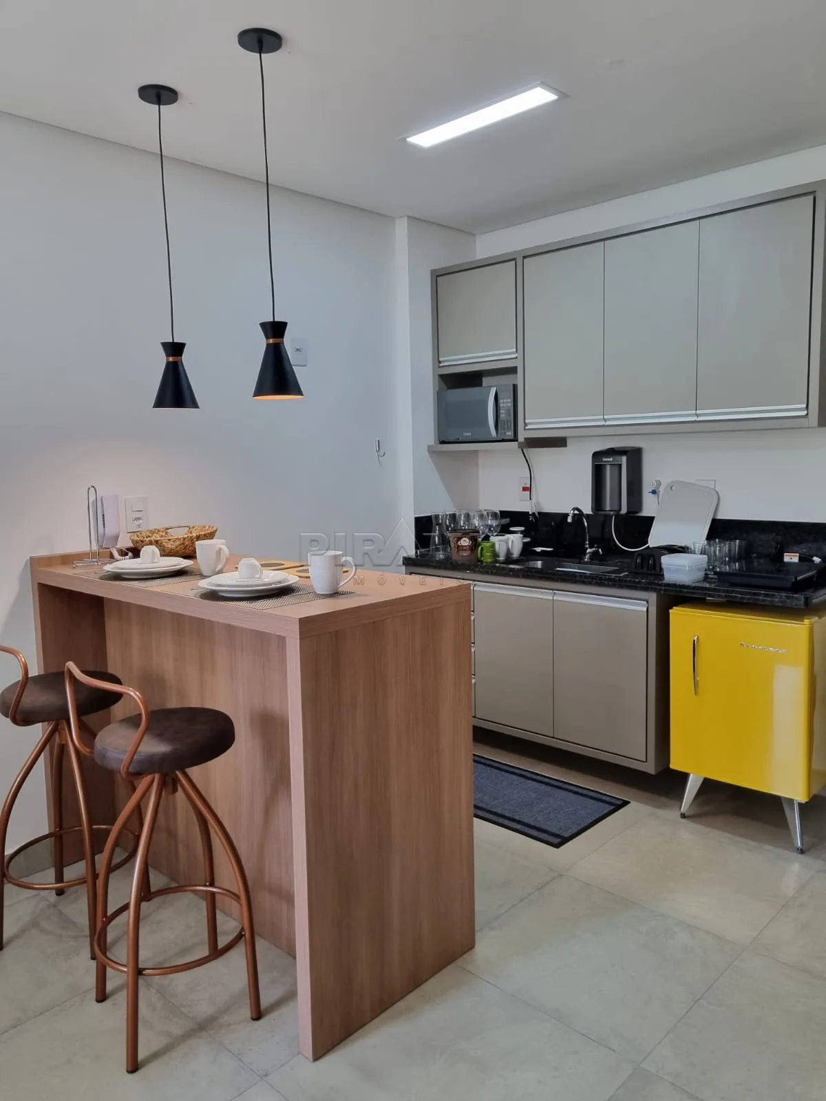 Alugar Apartamento / Padr&atilde;o em Ribeir&atilde;o Preto R$ 2.300,00 - Foto 3