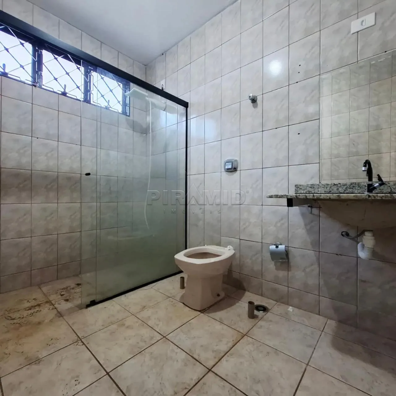 Alugar Casa / Padr&atilde;o em Ribeir&atilde;o Preto R$ 1.800,00 - Foto 9
