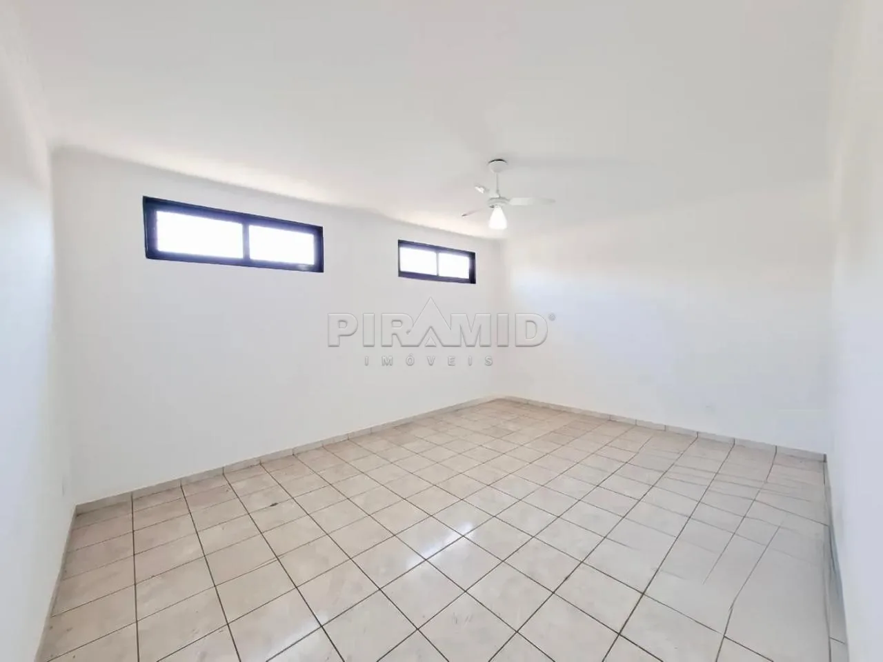 Alugar Casa / Padr&atilde;o em Ribeir&atilde;o Preto R$ 1.800,00 - Foto 8