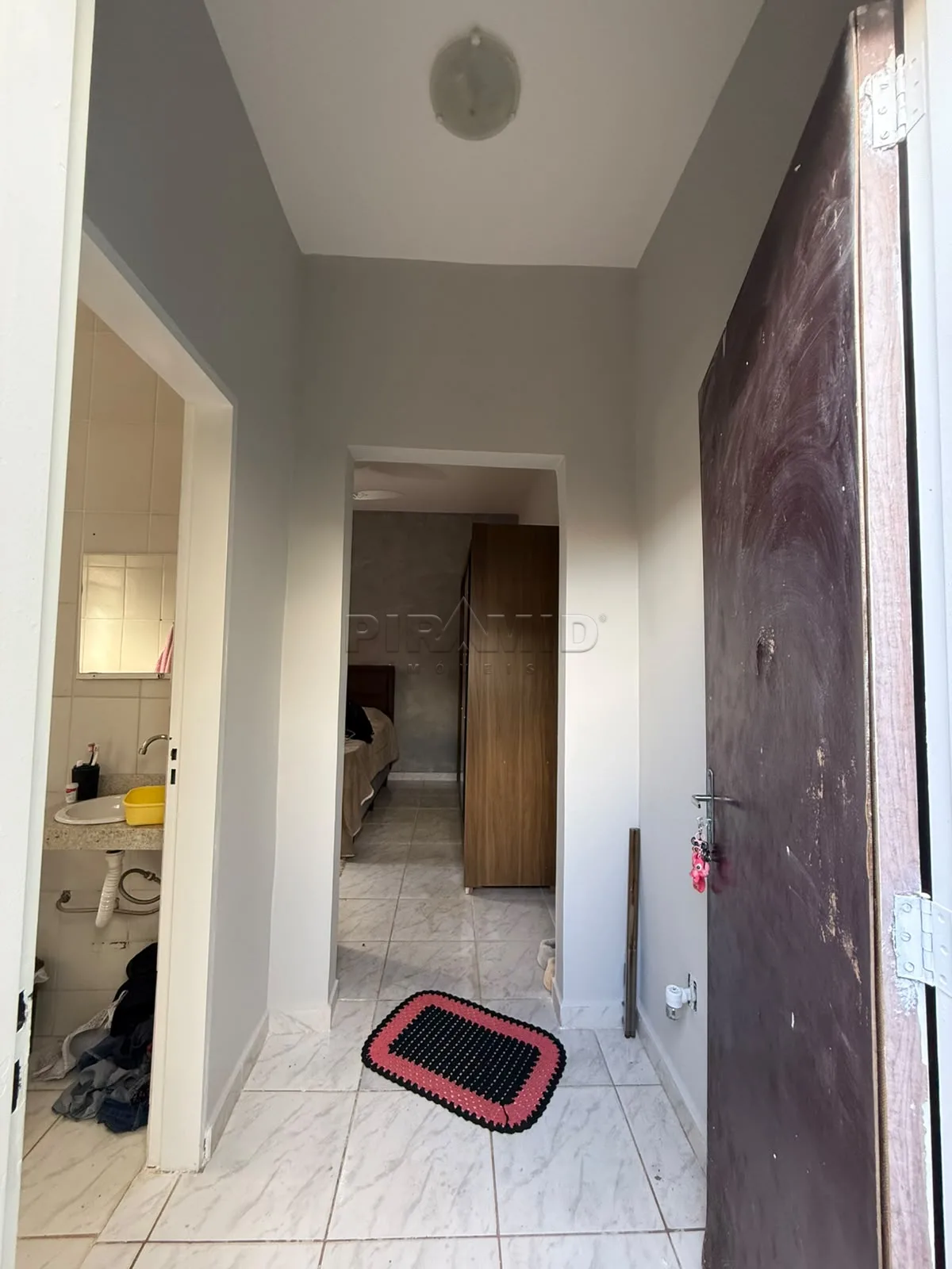 Comprar Casa / Padr&atilde;o em Ribeir&atilde;o Preto R$ 305.000,00 - Foto 3