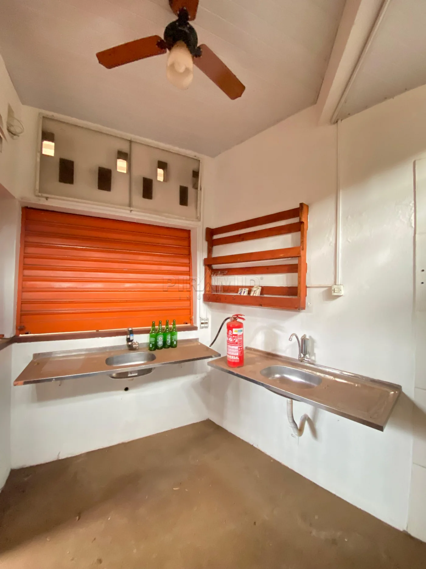 Alugar Comercial / Ponto Comercial em Ribeir&atilde;o Preto R$ 2.500,00 - Foto 2