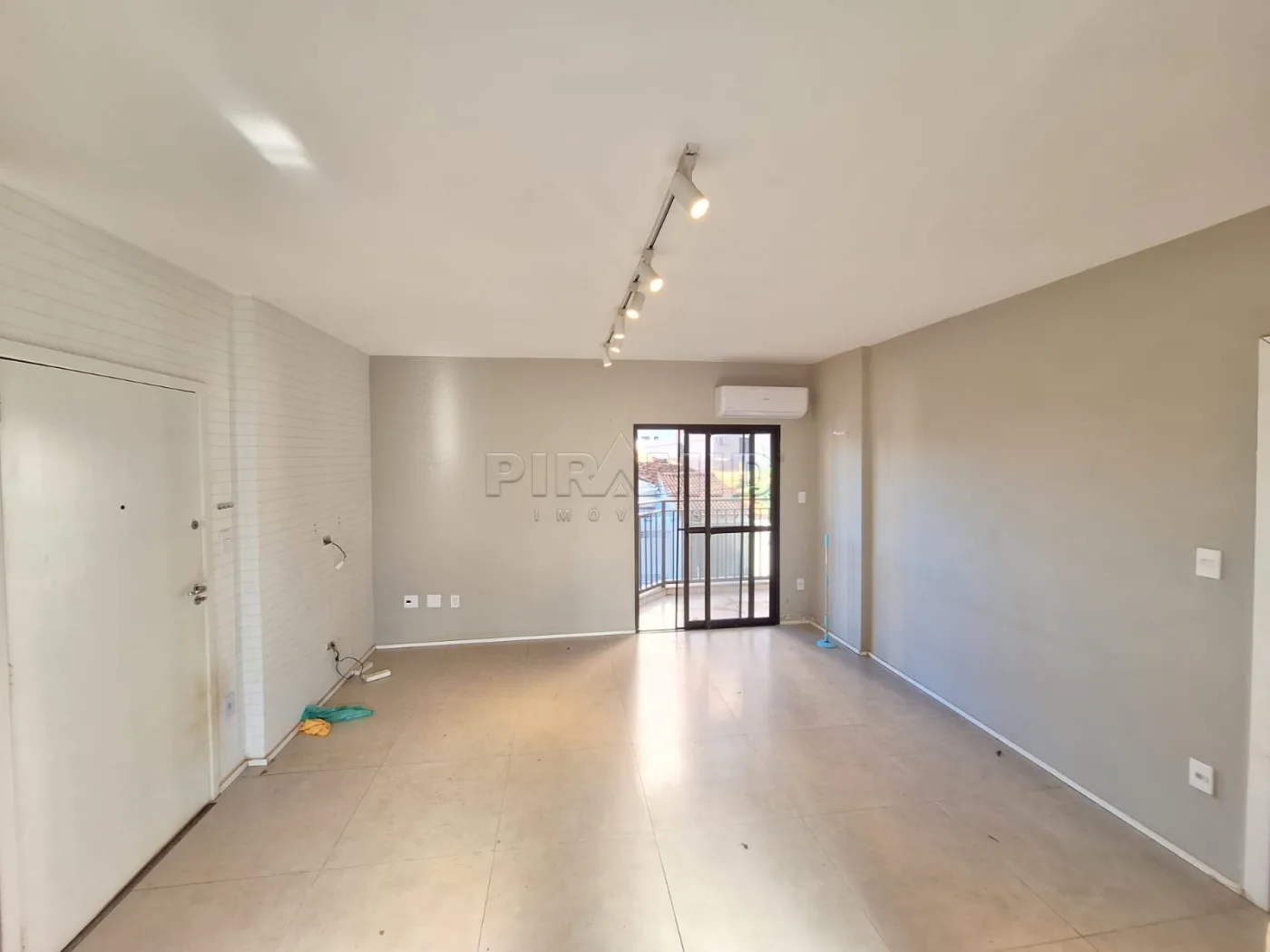 Alugar Apartamento / Padr&atilde;o em Ribeir&atilde;o Preto R$ 2.500,00 - Foto 1