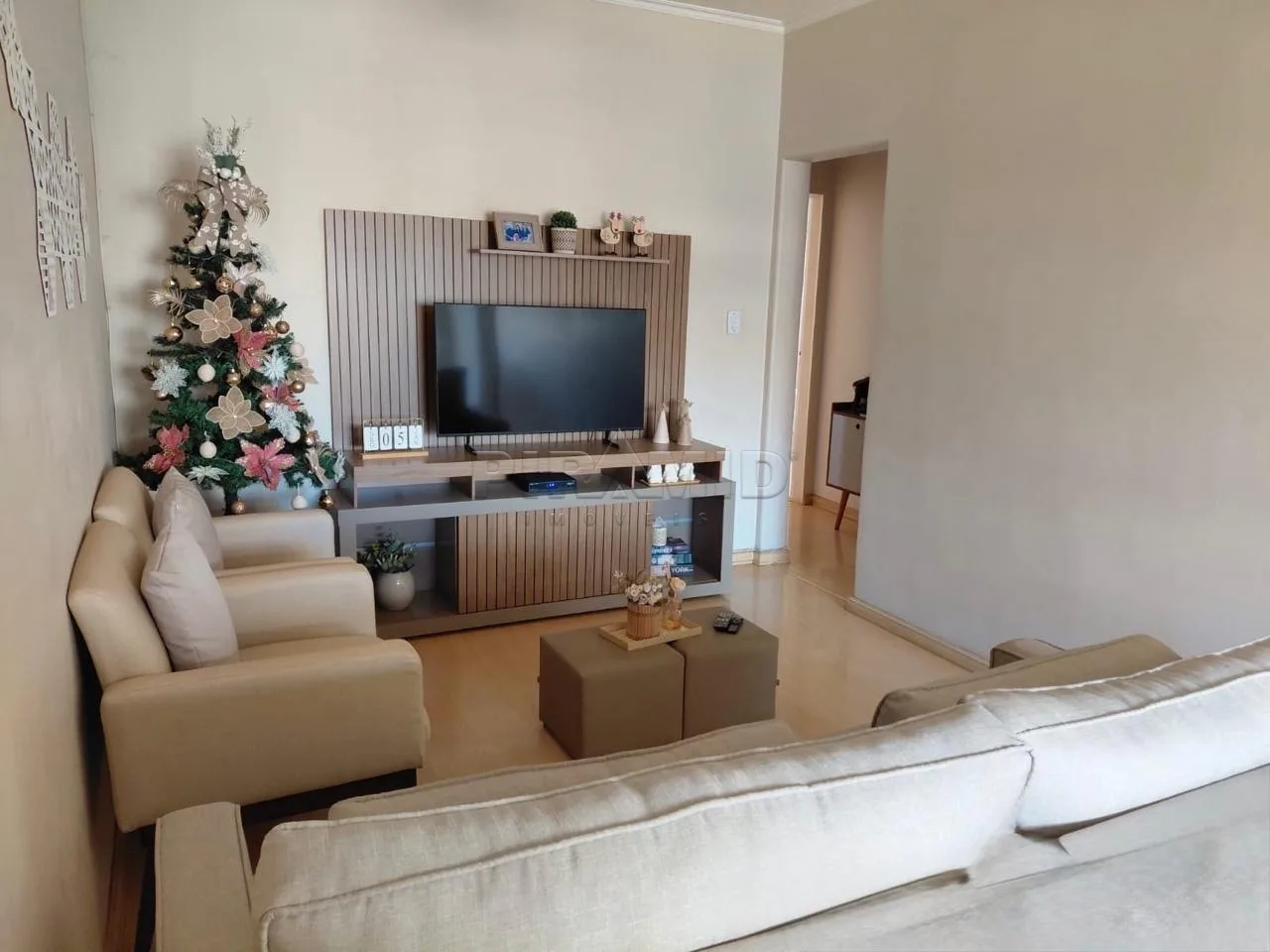 Comprar Apartamento / Padr&atilde;o em Ribeir&atilde;o Preto R$ 320.000,00 - Foto 1